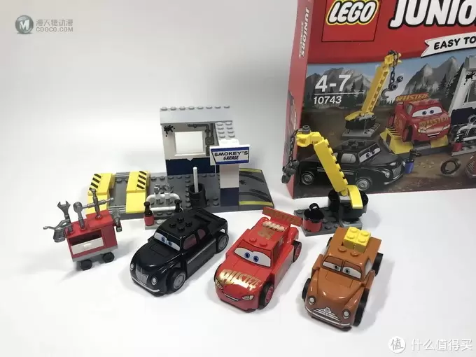 LEGO 乐高 拼拼乐 篇206： 小拼砌师 赛车总动员 10743 Smokey的车库