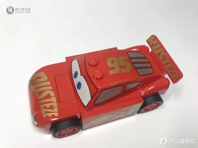 LEGO 乐高 拼拼乐 篇206： 小拼砌师 赛车总动员 10743 Smokey的车库