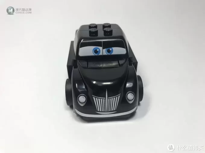 LEGO 乐高 拼拼乐 篇206： 小拼砌师 赛车总动员 10743 Smokey的车库