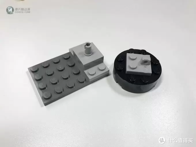 LEGO 乐高 拼拼乐 篇206： 小拼砌师 赛车总动员 10743 Smokey的车库