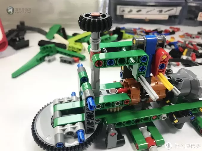 LEGO 乐高 拼拼乐 篇203： 税补来的2018年科技气动套装 42080 多功能林业机械