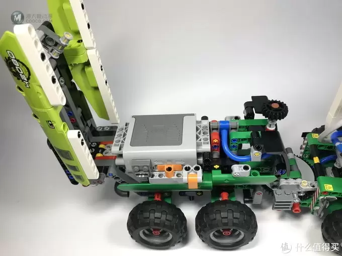 LEGO 乐高 拼拼乐 篇203： 税补来的2018年科技气动套装 42080 多功能林业机械