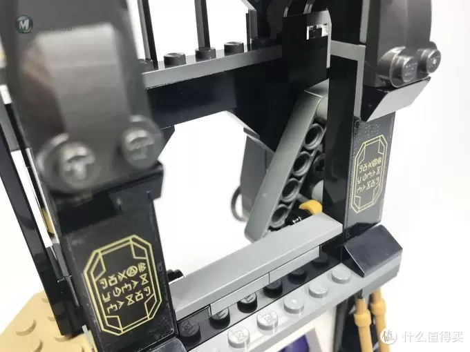 LEGO 乐高 拼拼乐 篇198：心灵之石到来，超级英雄系列 76103 乌鸦座长刃的利刃攻袭