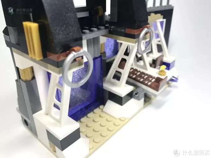 LEGO 乐高 拼拼乐 篇198：心灵之石到来，超级英雄系列 76103 乌鸦座长刃的利刃攻袭