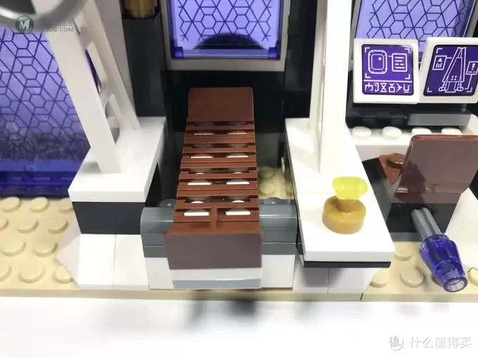 LEGO 乐高 拼拼乐 篇198：心灵之石到来，超级英雄系列 76103 乌鸦座长刃的利刃攻袭