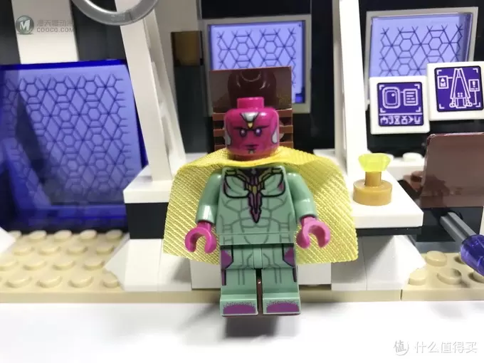 LEGO 乐高 拼拼乐 篇198：心灵之石到来，超级英雄系列 76103 乌鸦座长刃的利刃攻袭