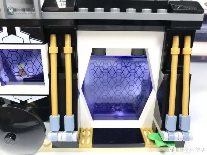 LEGO 乐高 拼拼乐 篇198：心灵之石到来，超级英雄系列 76103 乌鸦座长刃的利刃攻袭
