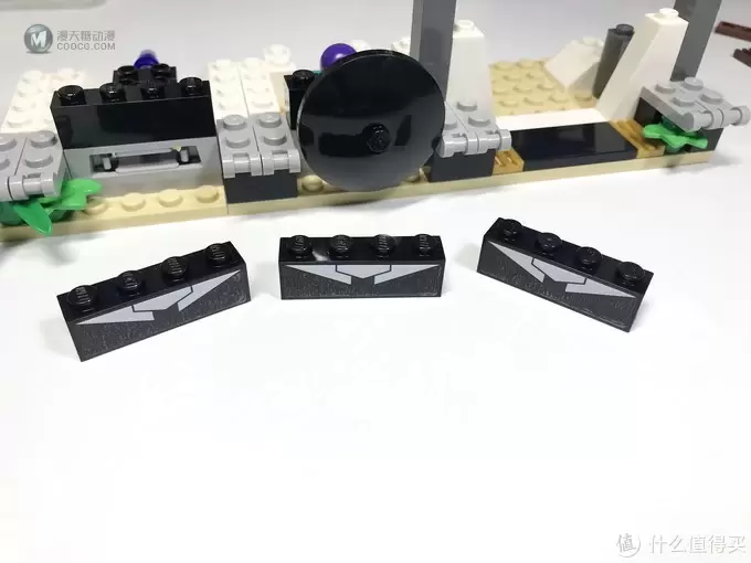 LEGO 乐高 拼拼乐 篇198：心灵之石到来，超级英雄系列 76103 乌鸦座长刃的利刃攻袭