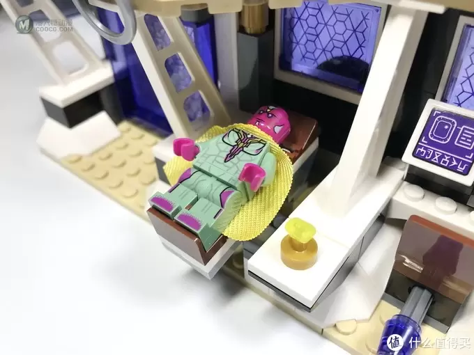 LEGO 乐高 拼拼乐 篇198：心灵之石到来，超级英雄系列 76103 乌鸦座长刃的利刃攻袭
