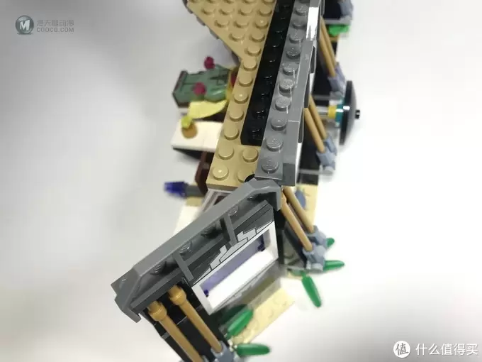 LEGO 乐高 拼拼乐 篇198：心灵之石到来，超级英雄系列 76103 乌鸦座长刃的利刃攻袭