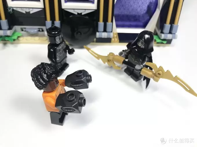 LEGO 乐高 拼拼乐 篇198：心灵之石到来，超级英雄系列 76103 乌鸦座长刃的利刃攻袭