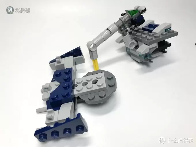 LEGO 乐高 STAR WARS 星球大战系列 75199 格里弗斯将军的战车