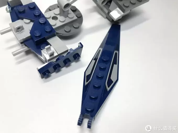 LEGO 乐高 STAR WARS 星球大战系列 75199 格里弗斯将军的战车