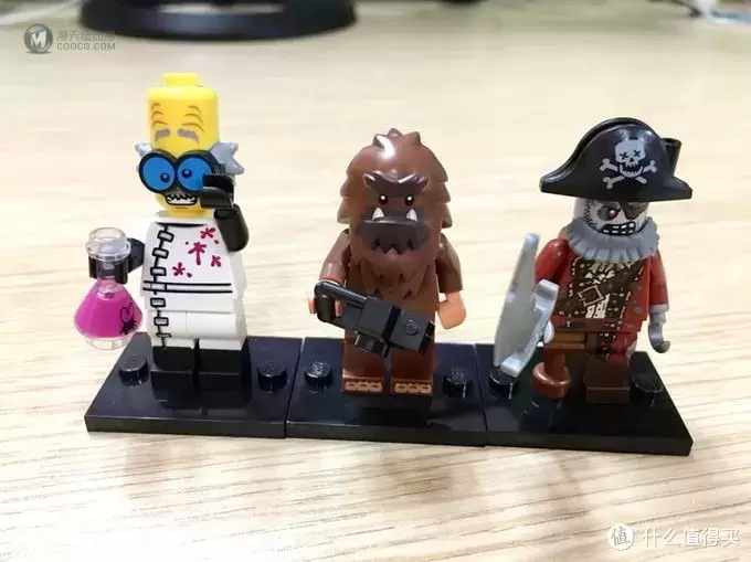 入坑5年，今天才发现你的美—LEGO人仔抽抽乐开箱