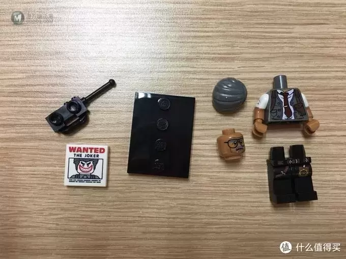 入坑5年，今天才发现你的美—LEGO人仔抽抽乐开箱