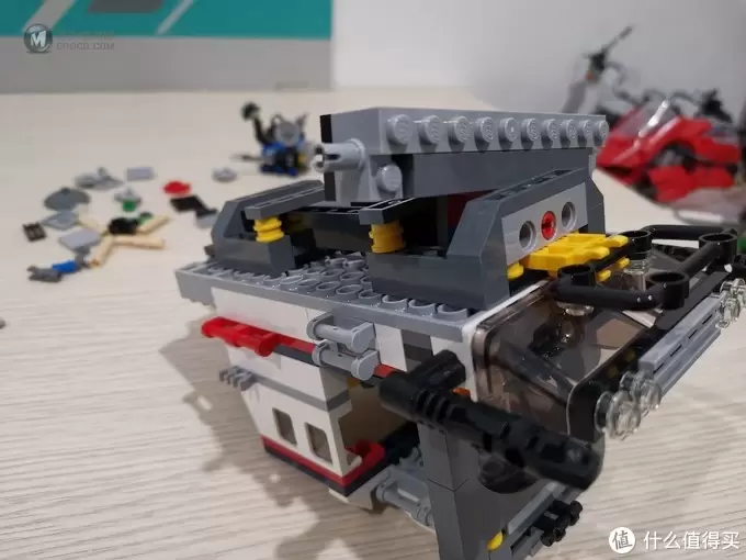 老杨的玩具仓库 篇五十六：LEGO 创意百变系列 3in1 31107 月球探测车 评测