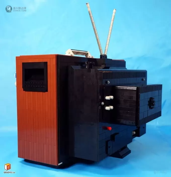 [MOC]这是中国玩家儿时的回忆，乐高积木拼搭的任天堂红白机