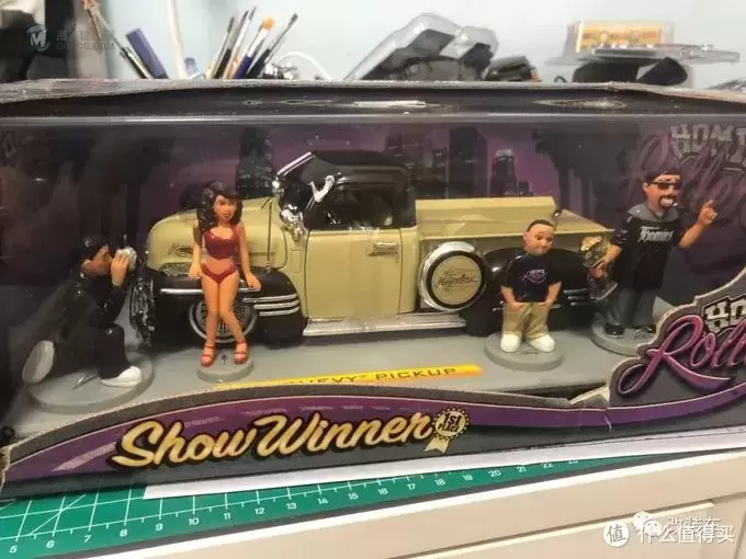 Lowrider狂热爱好者，收藏的车模就花费了几十万！
