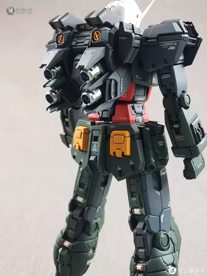 RX-78-02工作机涂装，就算一身绿，脑袋也绝不能绿