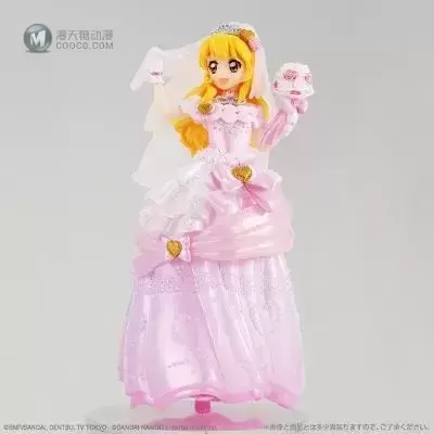 HG GIRLS 偶像活动! Photo on stage!! 星宫草莓 Wedding Dress