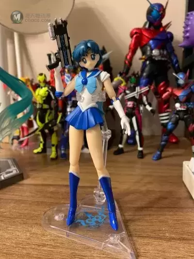 S.H.Figuarts 美少女战士 水野亚美 动画色彩版