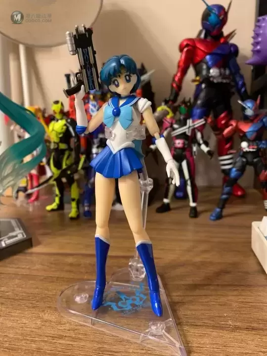 S.H.Figuarts 美少女战士 水野亚美 动画色彩版