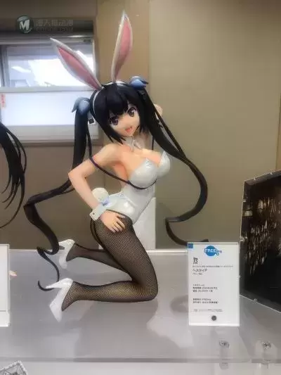 B-style 期待在地下城邂逅有错吗2 赫斯缇雅 兔女郎ver.