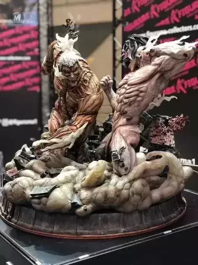Elite Exclusive Statue 进击的巨人 巨人&三笠·阿克曼&铠之巨人