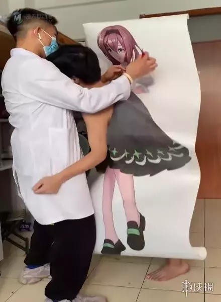看见谁都喊妈妈只会害了你！